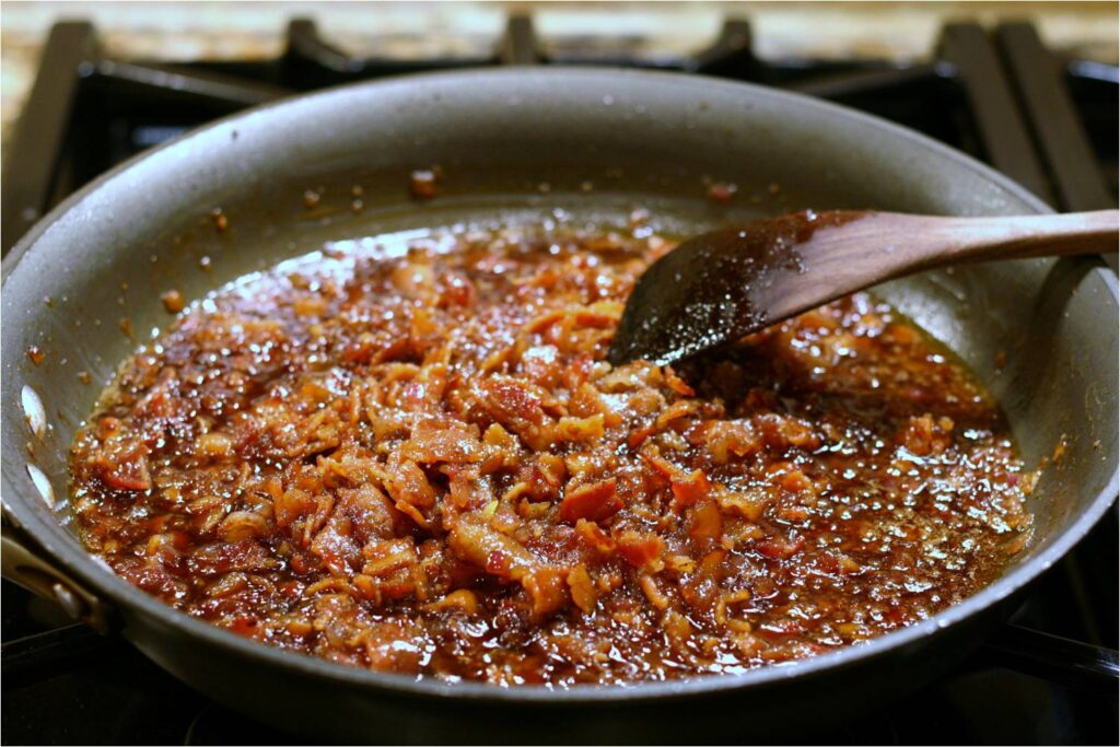 Add bacon bits to Jam in Skillet