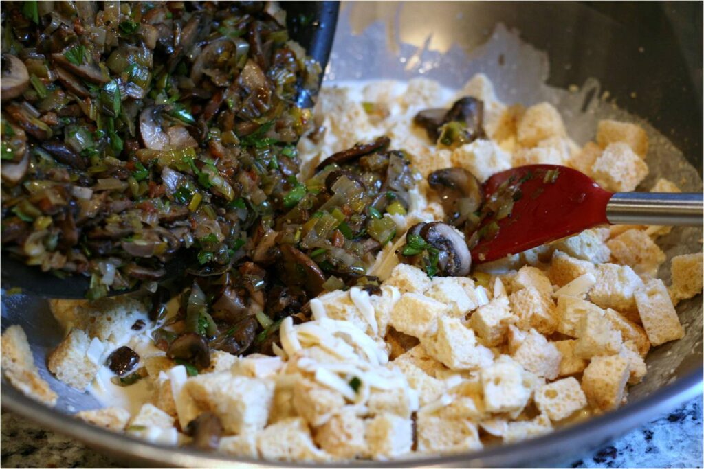 Add musroom leek mixture to bread cubes and cream