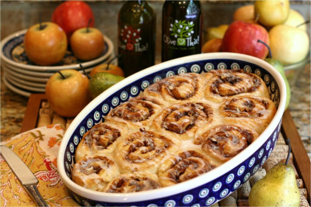 Cinnamon Rolls with Orage Infused Olive Oil Feature