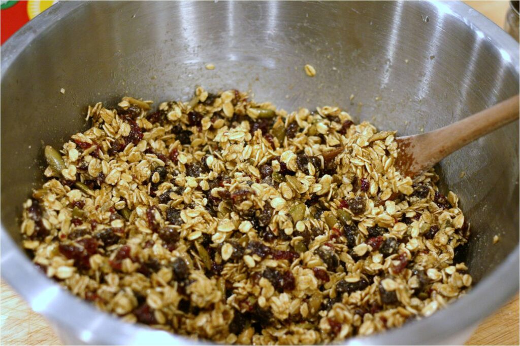 Combine Dry and Wet Ingreds for Granola Bars