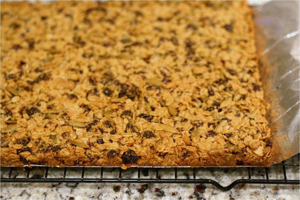 Cooling Lemon Cardamom Granola Bars