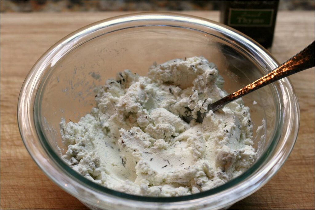 Mix Goat Cheese Filling