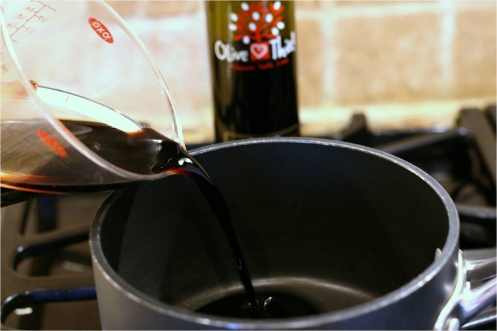 Prepare Apple Balsamic Glaze