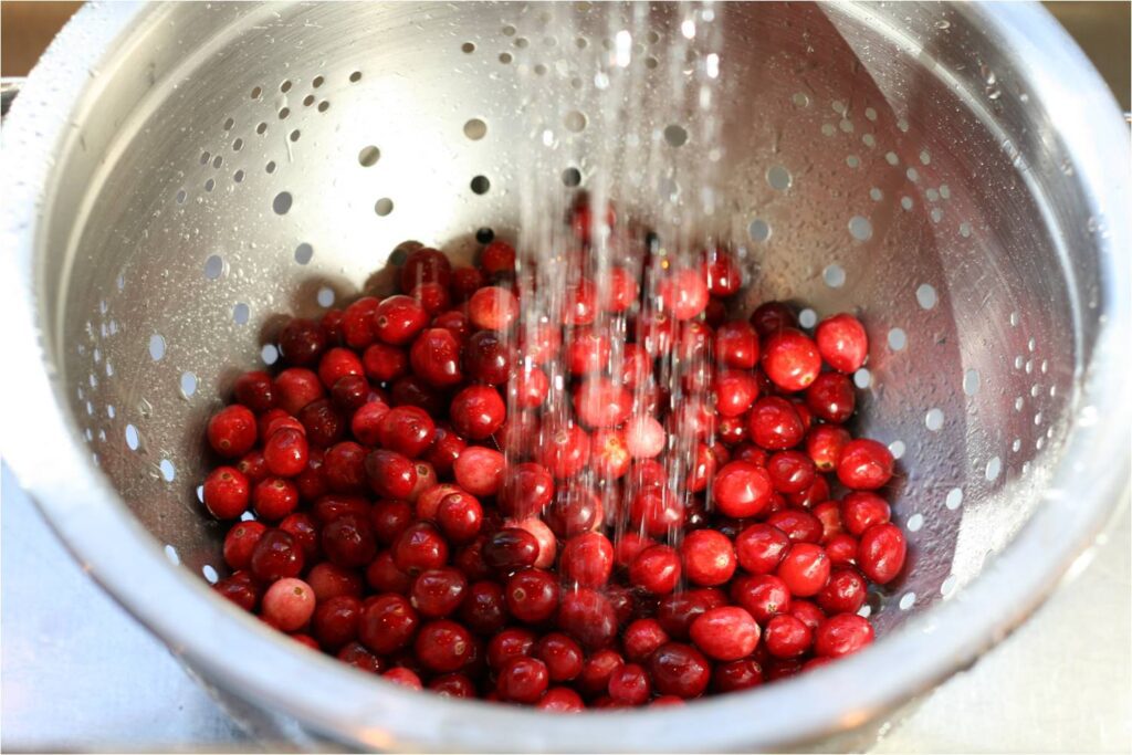 Rinse Cranberries and Drain