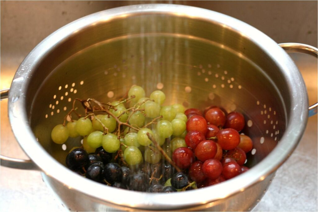 Rinse and Prepare Grapes