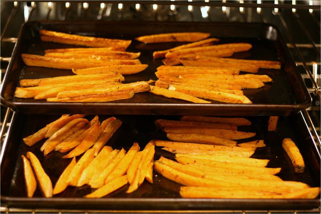 Sweet potato fries in oven